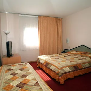 3* Hotell L'empreinte